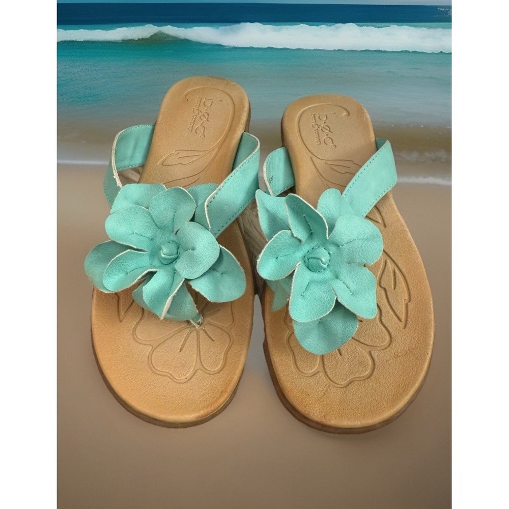 b.o.c. Born Size 8 Aqua Green Leather Flower Flip Flop Thing  Sandals Display